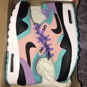 Have a Nike day Airmax 1